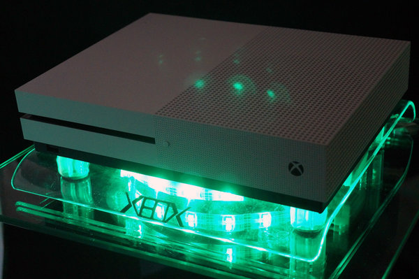 WiFi RGB LED USB Design Kühler Lüfter Fan Ständer Xbox One X / S Scorpio Zubehör Live